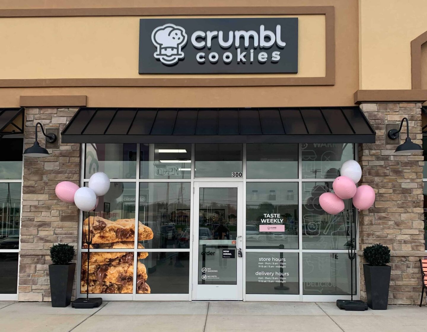 Crumbl Cookies Franchise